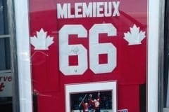 Lemieux-Team-Canada-Jersey-Frame-Capulet-Art-Gallery-Framing-Shop