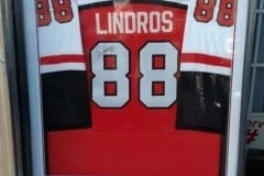 Lindros-Jersey-Frame-Capulet-Art-Gallery-Framing-Shop