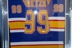 Wayne-Gretzky-Jersey-Frame-Capulet-Art-Gallery-Framing-Shop